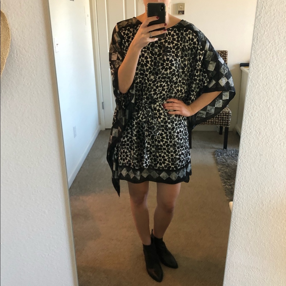 Michael Kors Printed Scarf Dress || Black & White